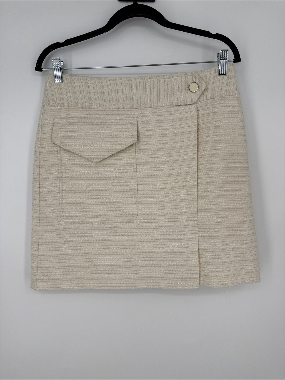 Calvin Klein Cream Textured A-Line Mini Skirt with Flap Pocket 6